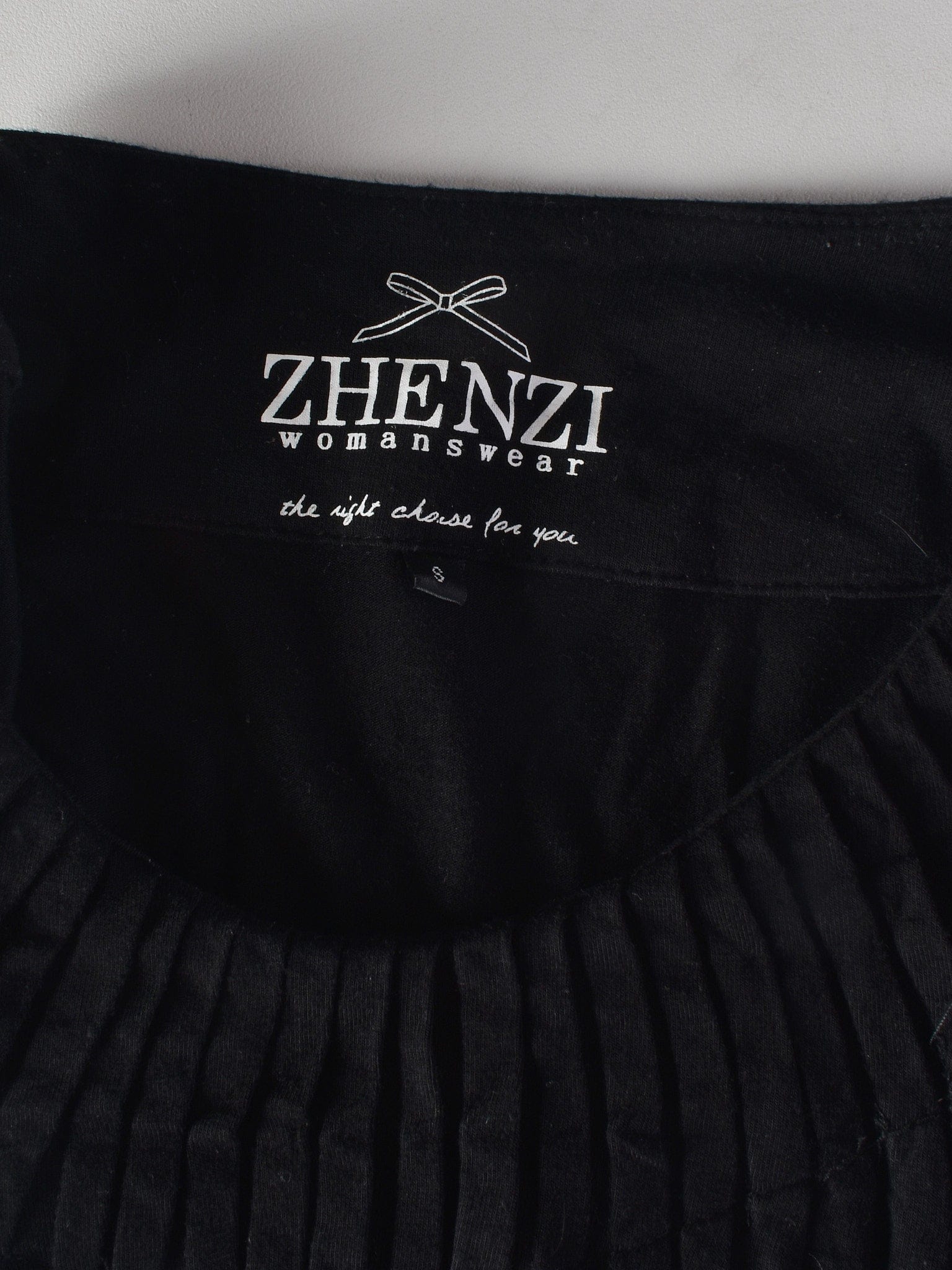 Zhenzi Bluse - S / Sort / Kvinde - SassyLAB Secondhand